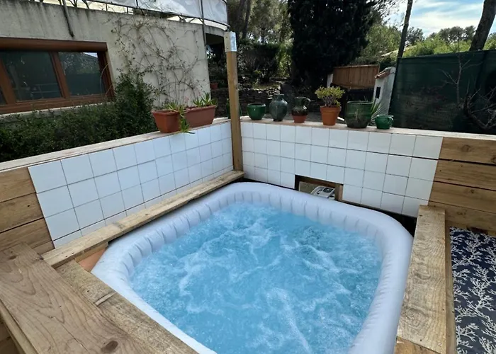 De La La Croix-Valmer